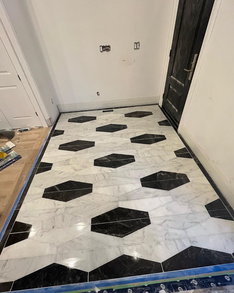 Level Up Tiling Inc